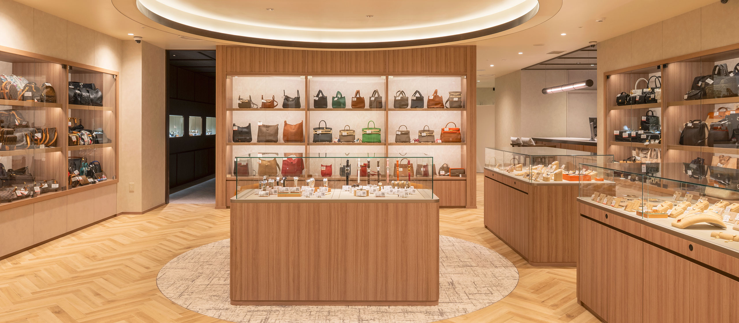 ブランドショップ LIPS札幌PARCO店